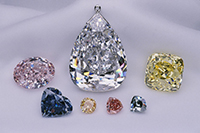 Splendor of Diamonds exhibition featuring the De Beers Millennium Star